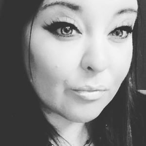 Meet your Posher, Michele